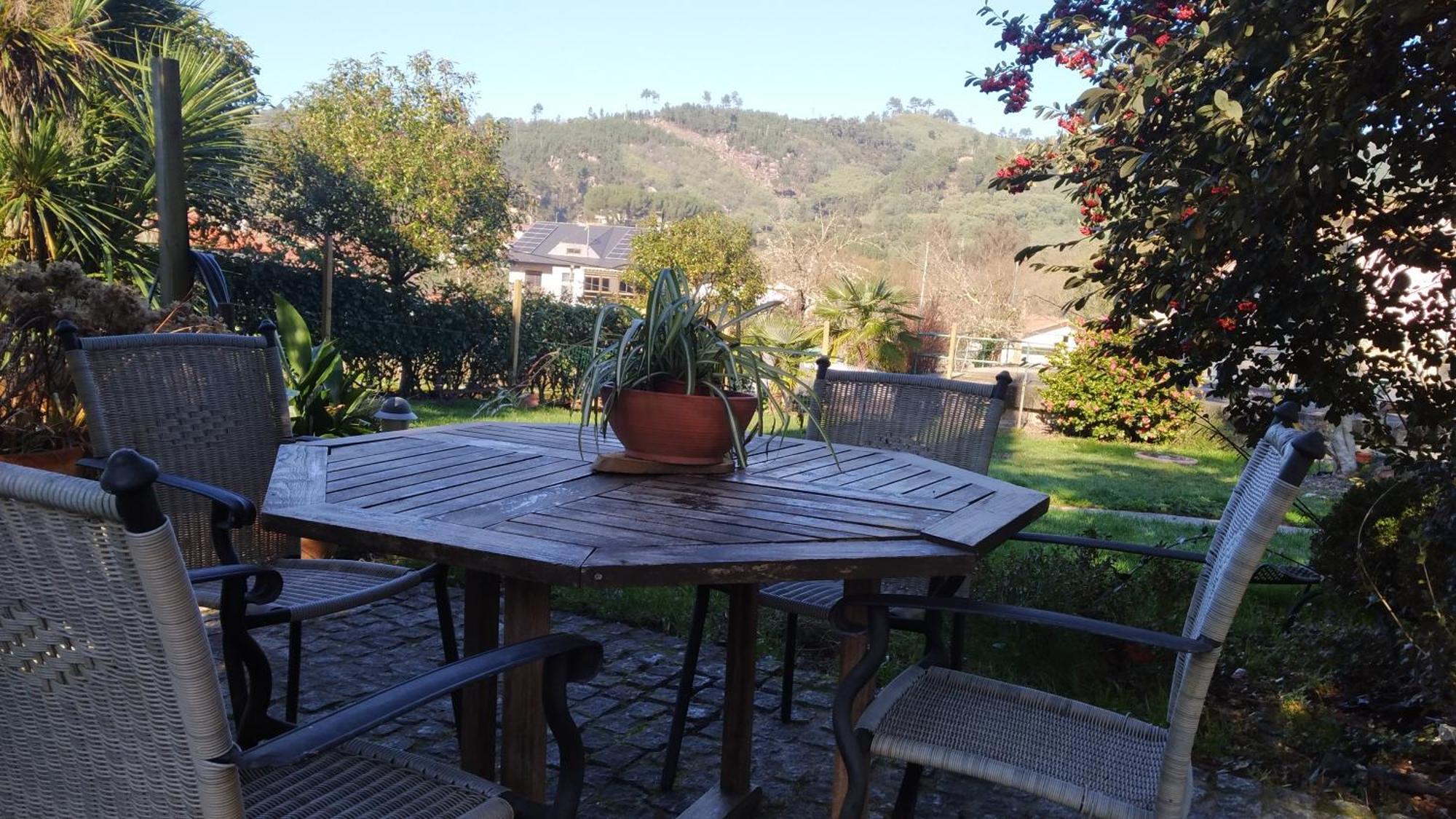 Villa Casa Iriana - Parking Gratis I Jardin I Barbacoa à Ourense Extérieur photo