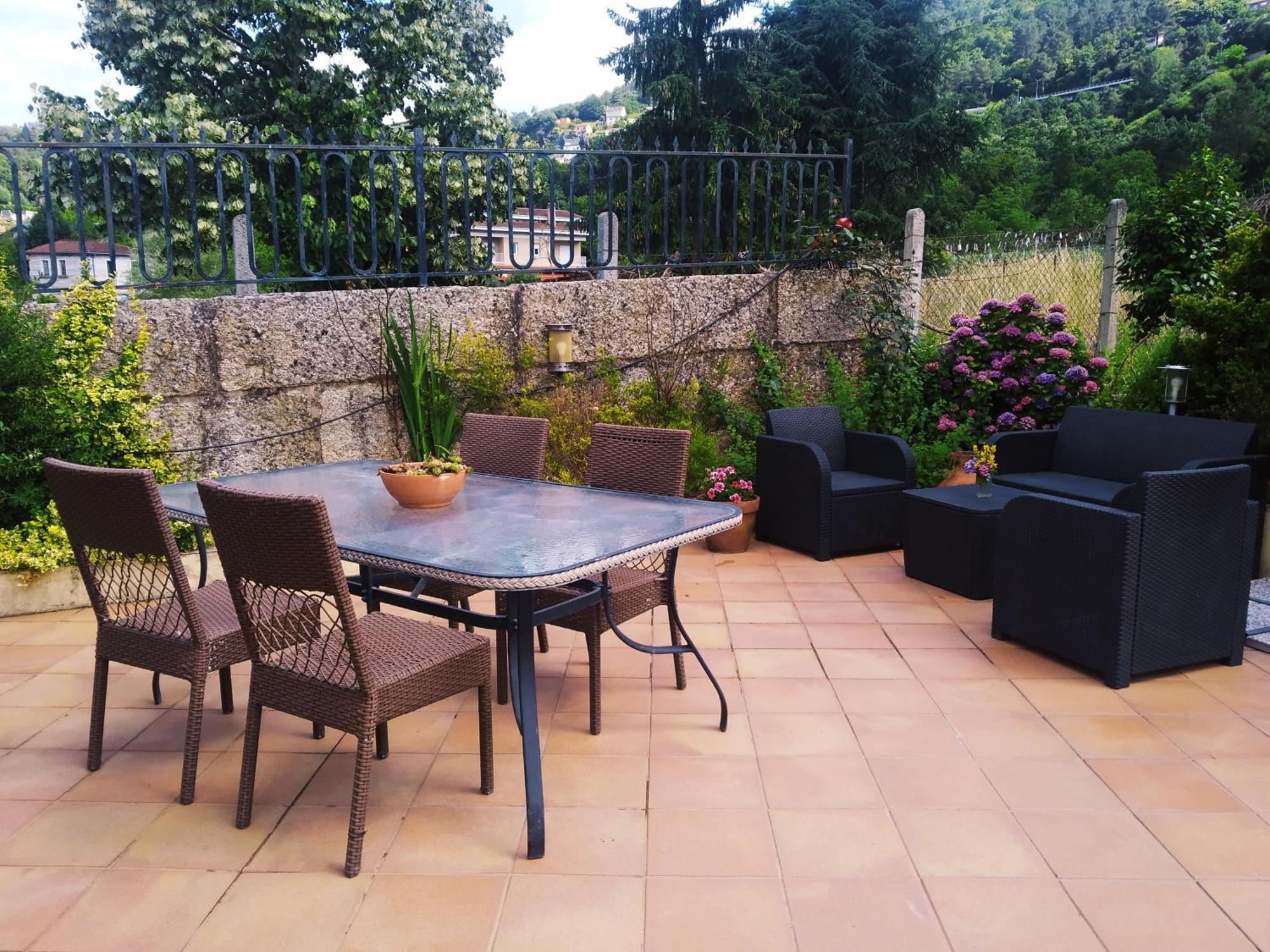 Villa Casa Iriana - Parking Gratis I Jardin I Barbacoa à Ourense Extérieur photo